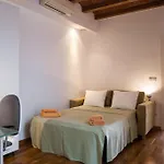Διαμέρισμα Moderno Y Autentico En El Corazon De Poble Sec