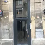 Moderno Y Autentico En El Corazon De Poble Sec Διαμέρισμα